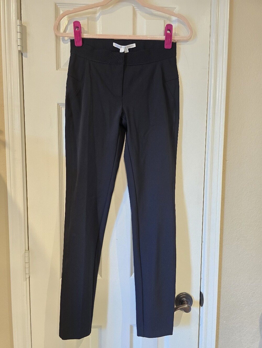 $395 NWT Veronica Beard Black Legging Size 2